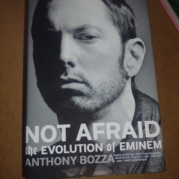 NEW EMINEM NOT AFRAID EVOLUTION Hardback Book 2019 by Anthony Boazza - Picture 11 of 11